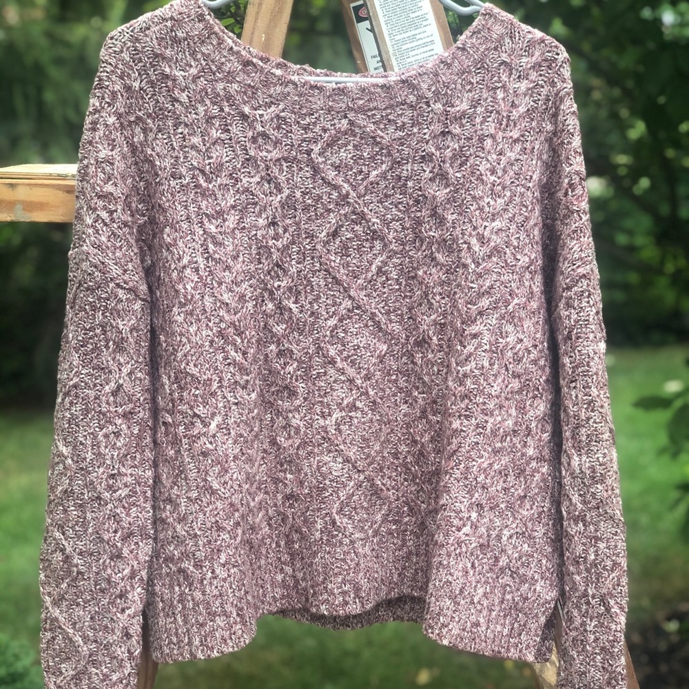 American Eagle sweater